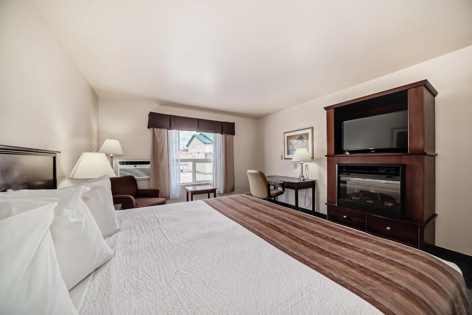 Grande Cache Inn & Suites Eksteriør billede