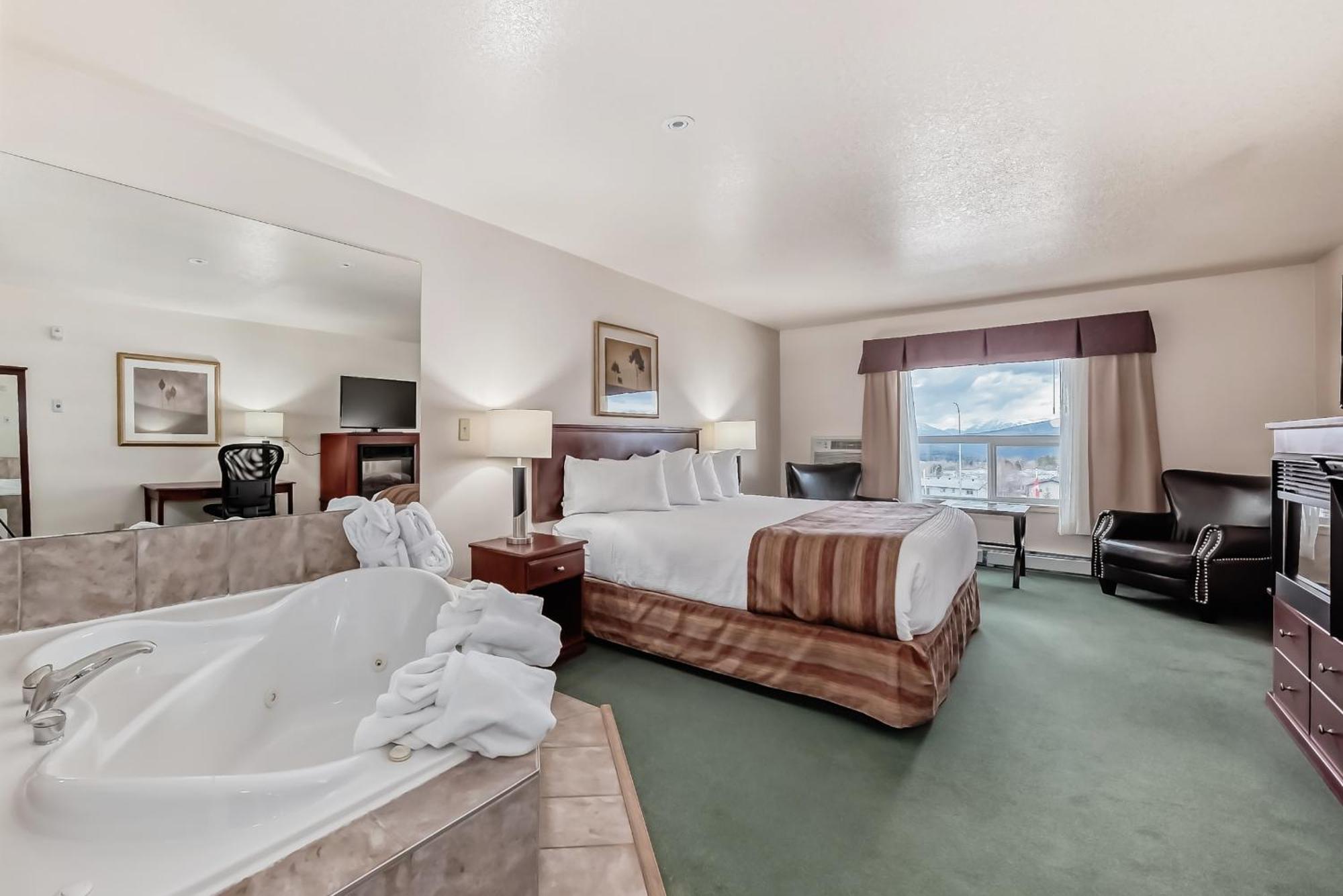 Grande Cache Inn & Suites Eksteriør billede