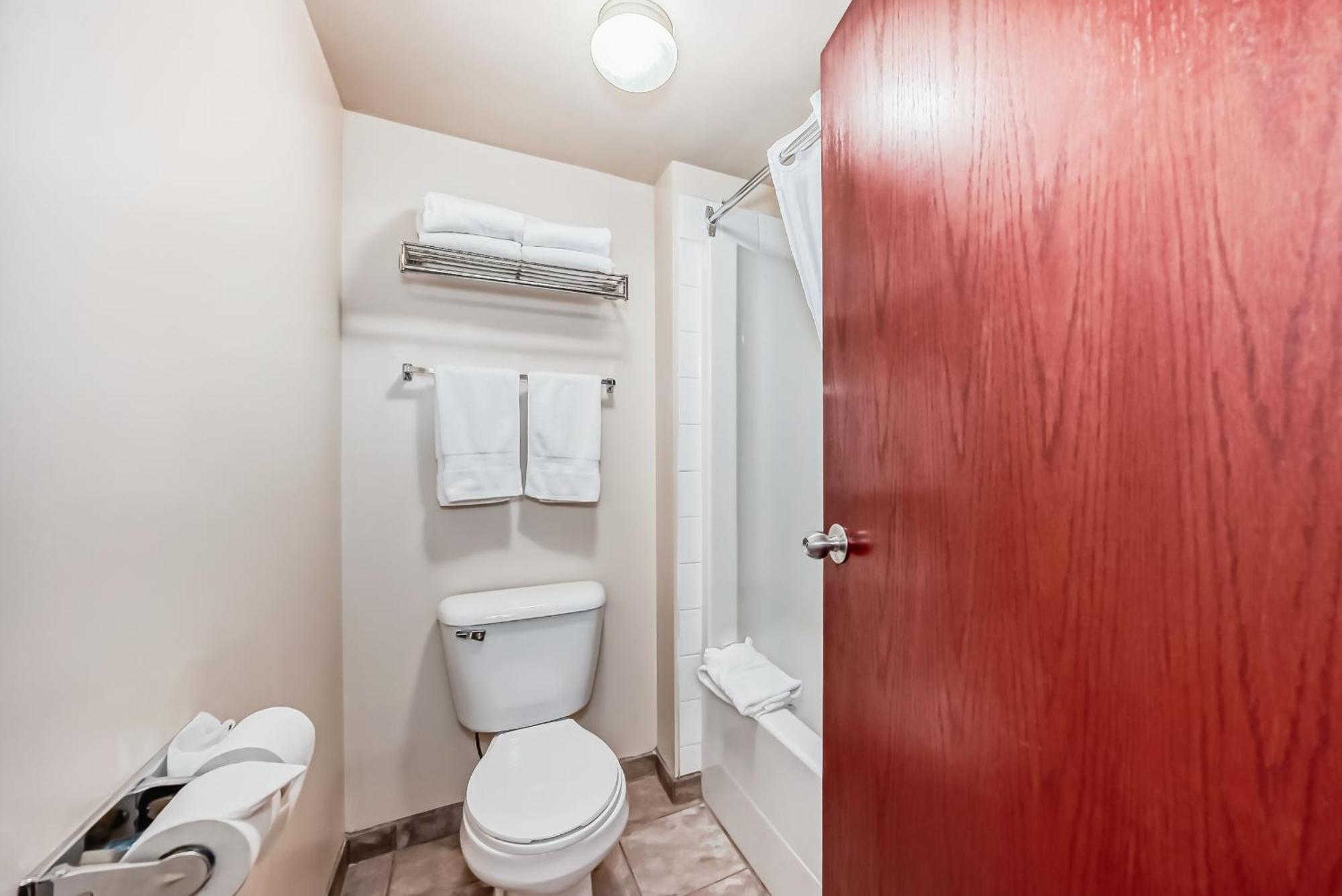 Grande Cache Inn & Suites Eksteriør billede