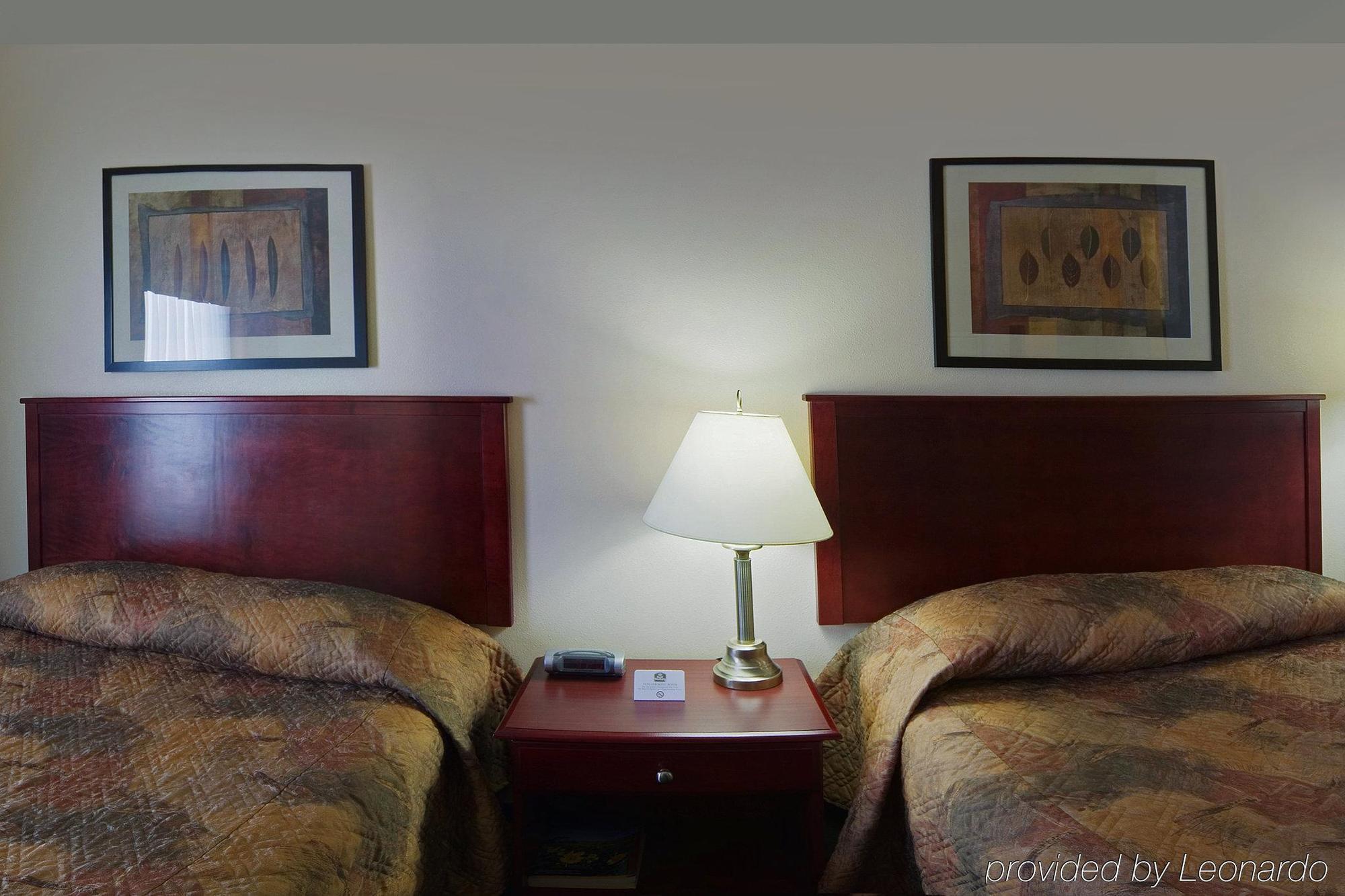 Grande Cache Inn & Suites Eksteriør billede