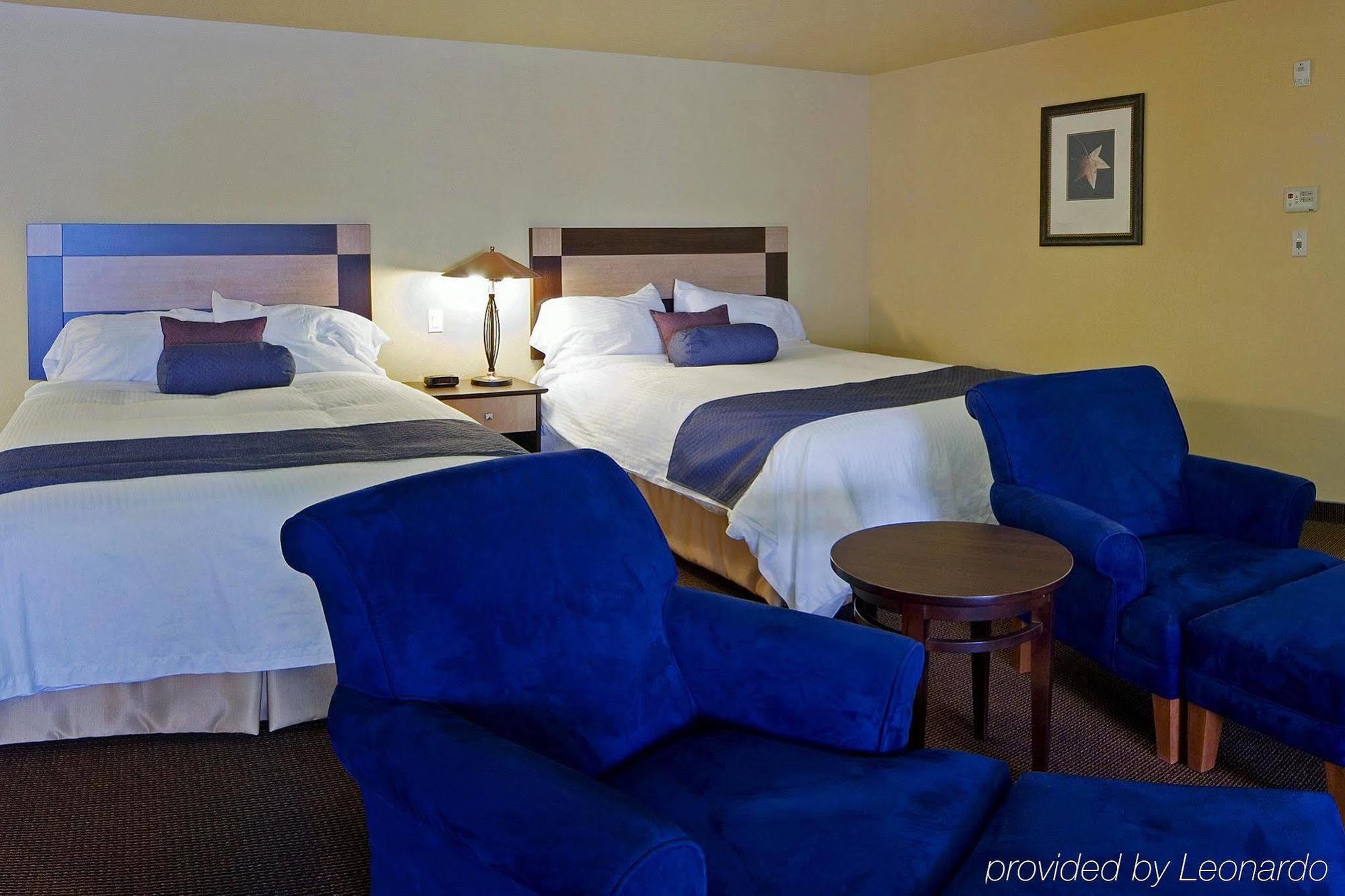 Grande Cache Inn & Suites Eksteriør billede
