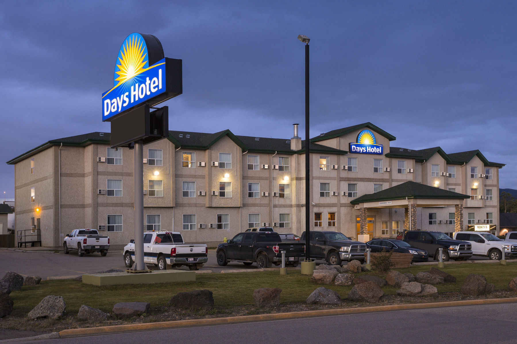 Grande Cache Inn & Suites Eksteriør billede